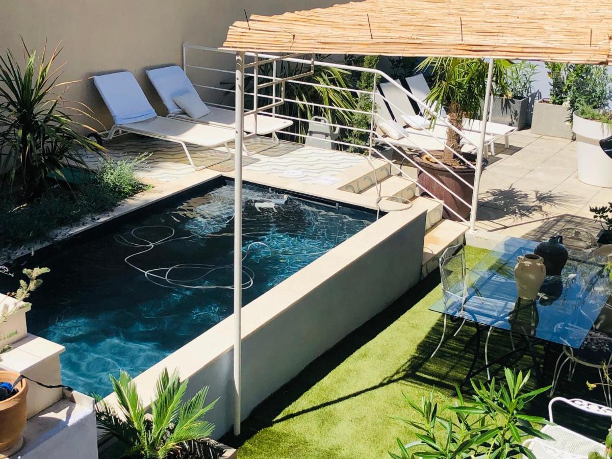 Une Maison Bleue Villa Piolenc Eksteriør billede
