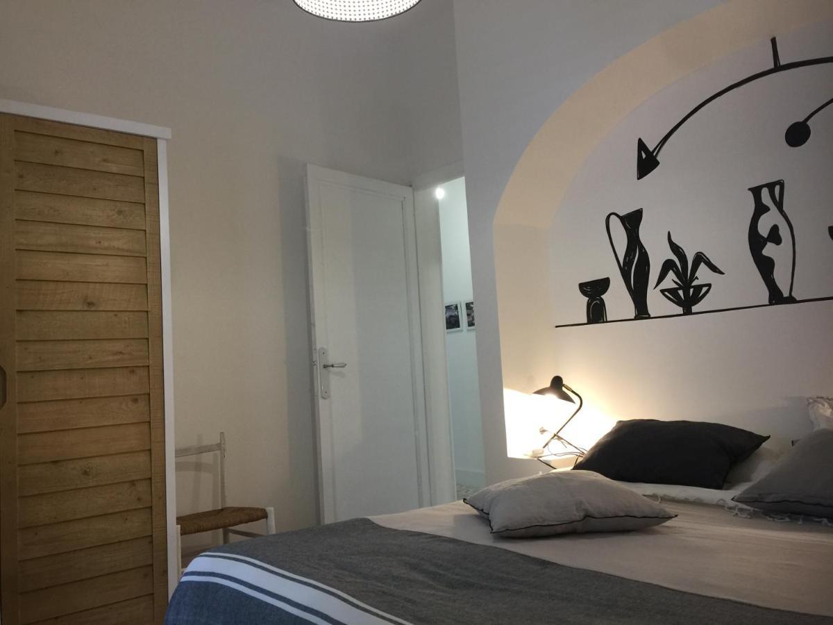 Une Maison Bleue Villa Piolenc Eksteriør billede